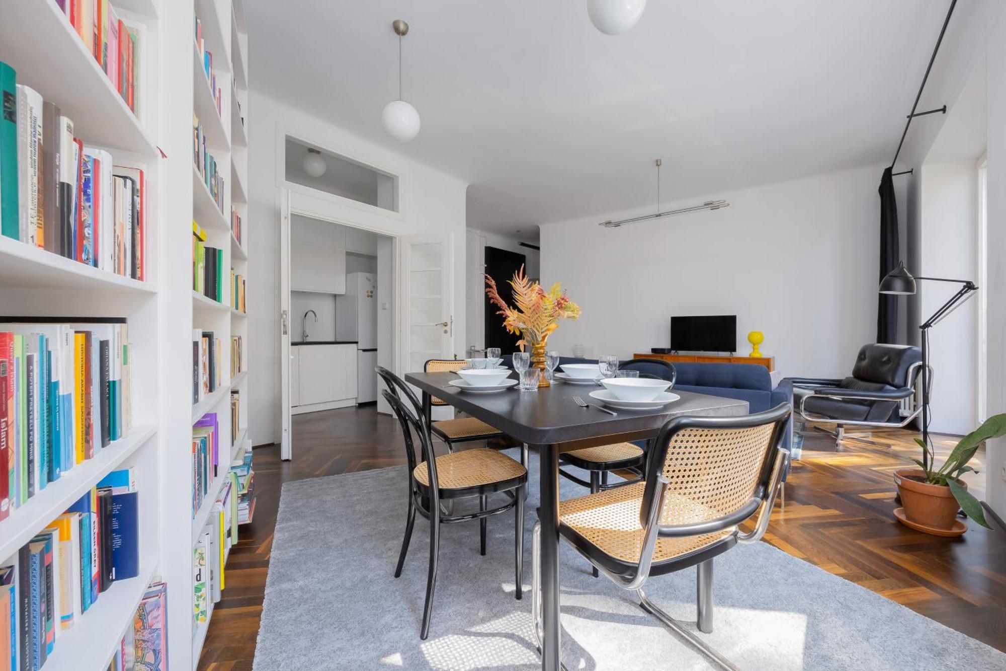 Atmospheric 1 Bedroom By Renters Apartament Warszawa