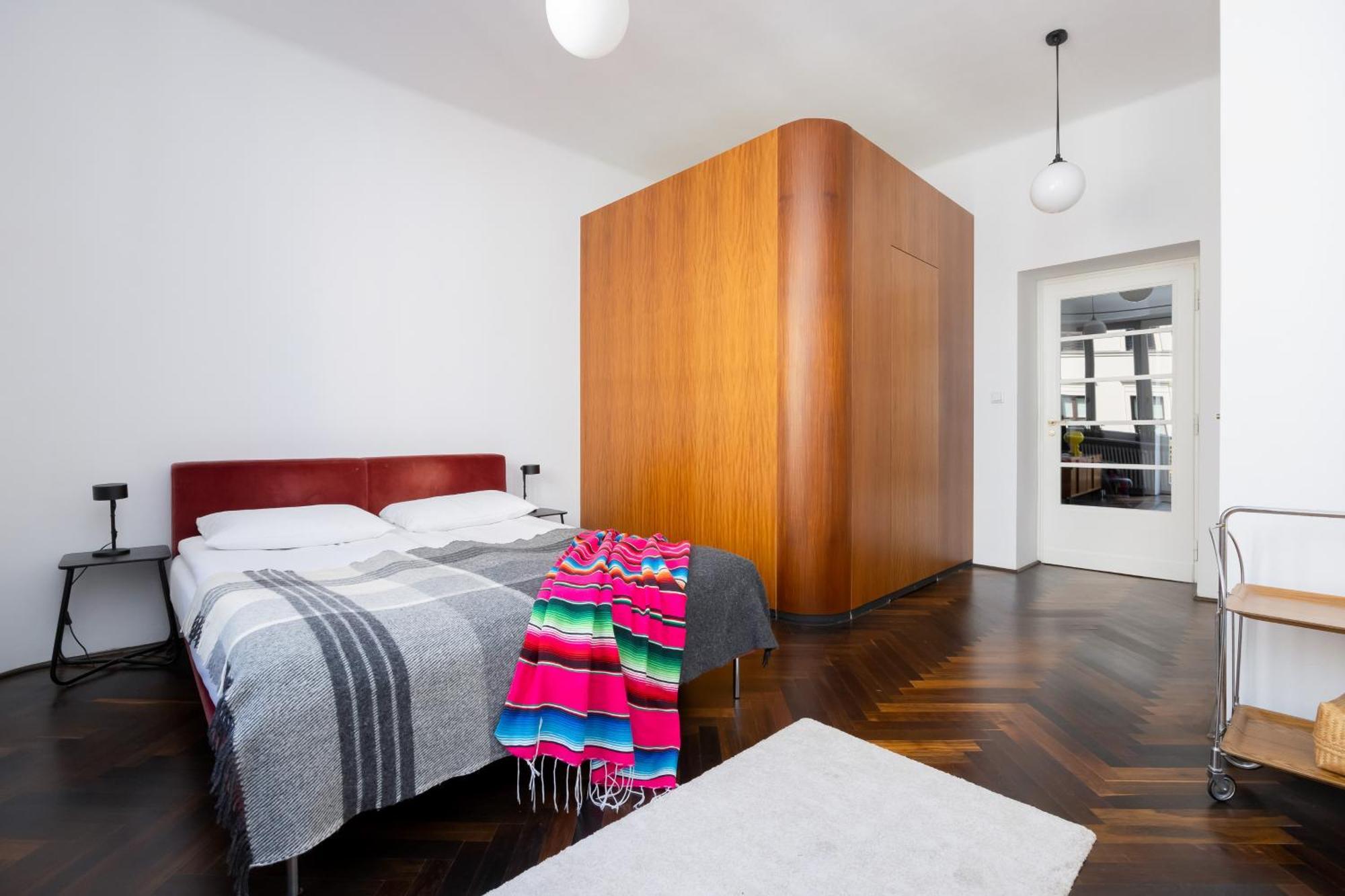 Apartament Atmospheric 1 Bedroom By Renters Warszawa