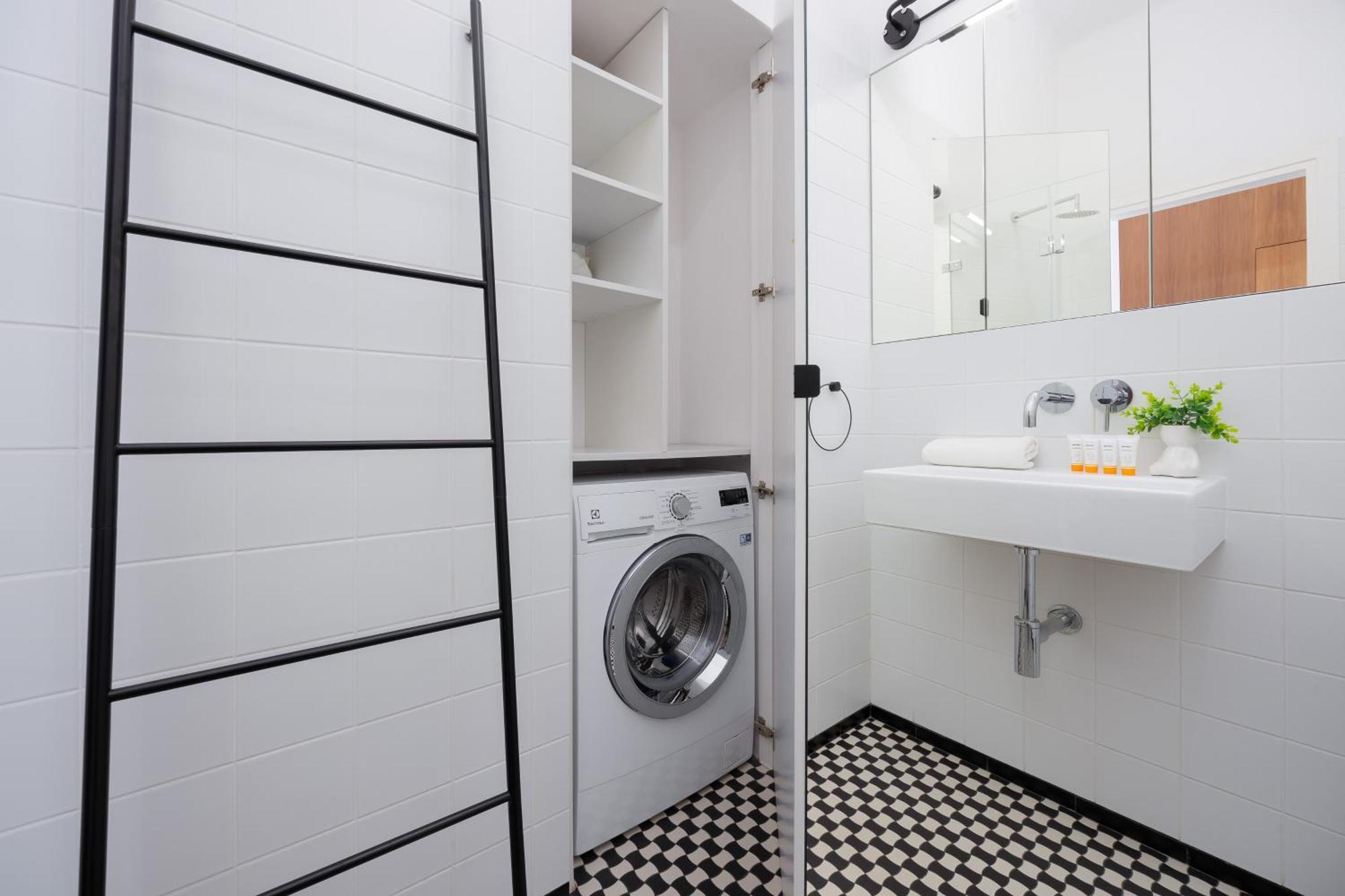 Apartament Atmospheric 1 Bedroom By Renters Warszawa