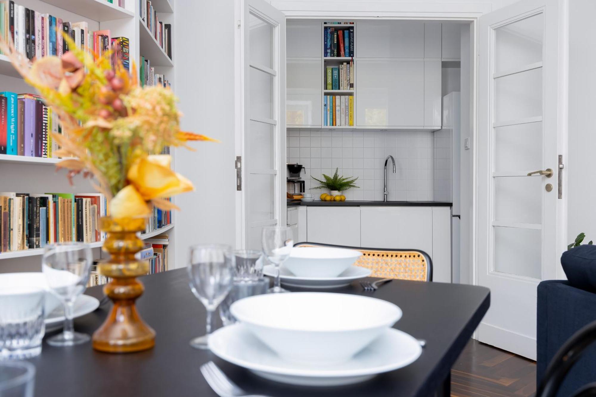 Atmospheric 1 Bedroom By Renters Apartament